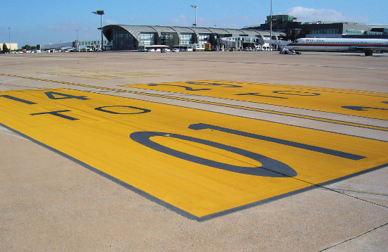 apron CAG