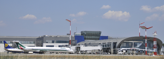 apron CAG